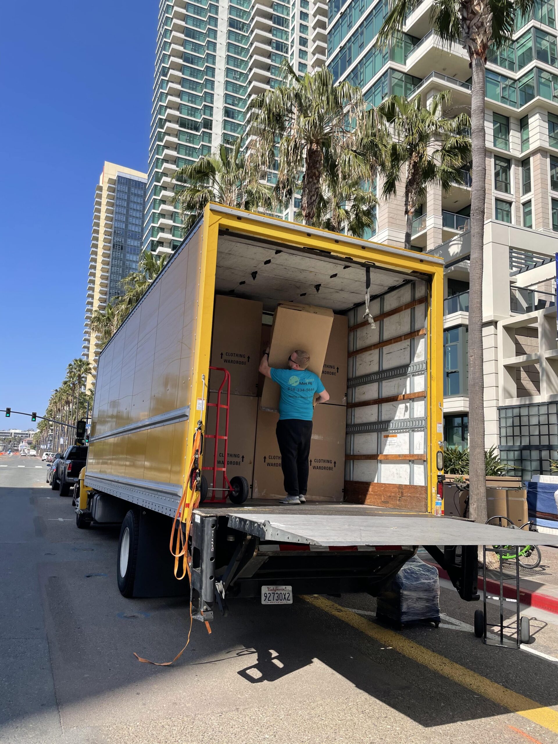 Relocating Soon? Choose Our Trusted Moving Company
