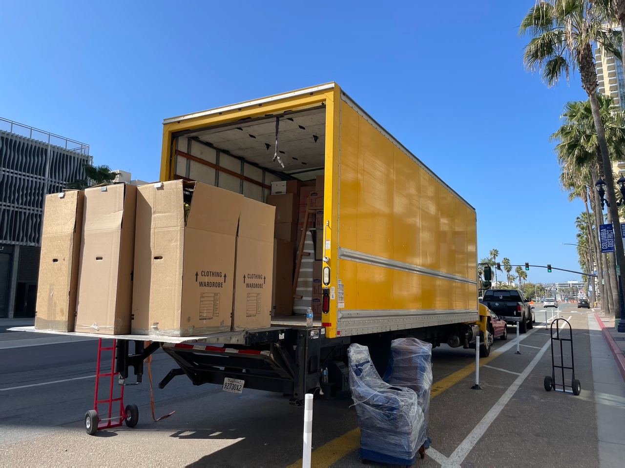 Hassle-Free San Diego Moves: Book Your Movers Now