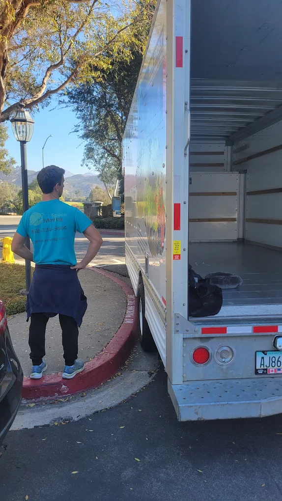 Movers That Redefine Easy Moving